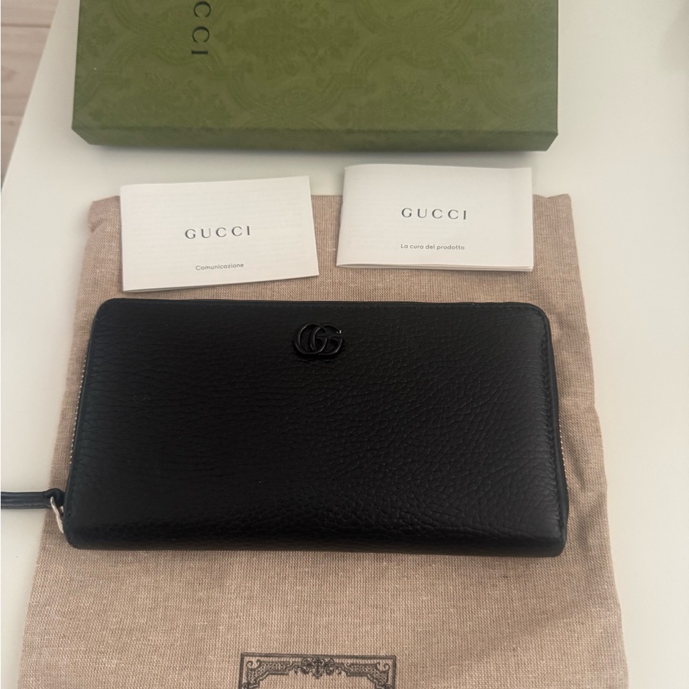 Gucci Black Leather Wallet